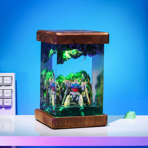 BROKEN Gundam in Deep Ocean Epoxy Lamp