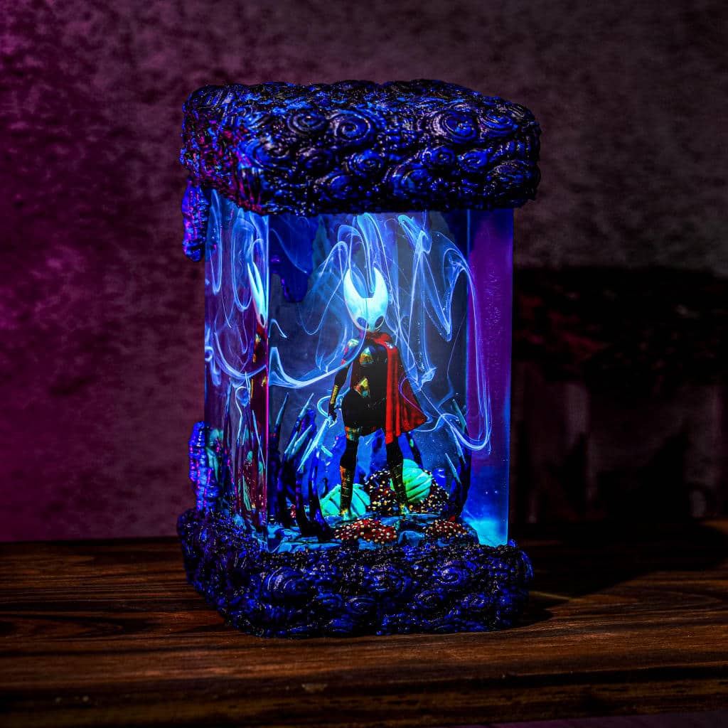 Hornet Sentinel Hollow Knight Resin Lamp
