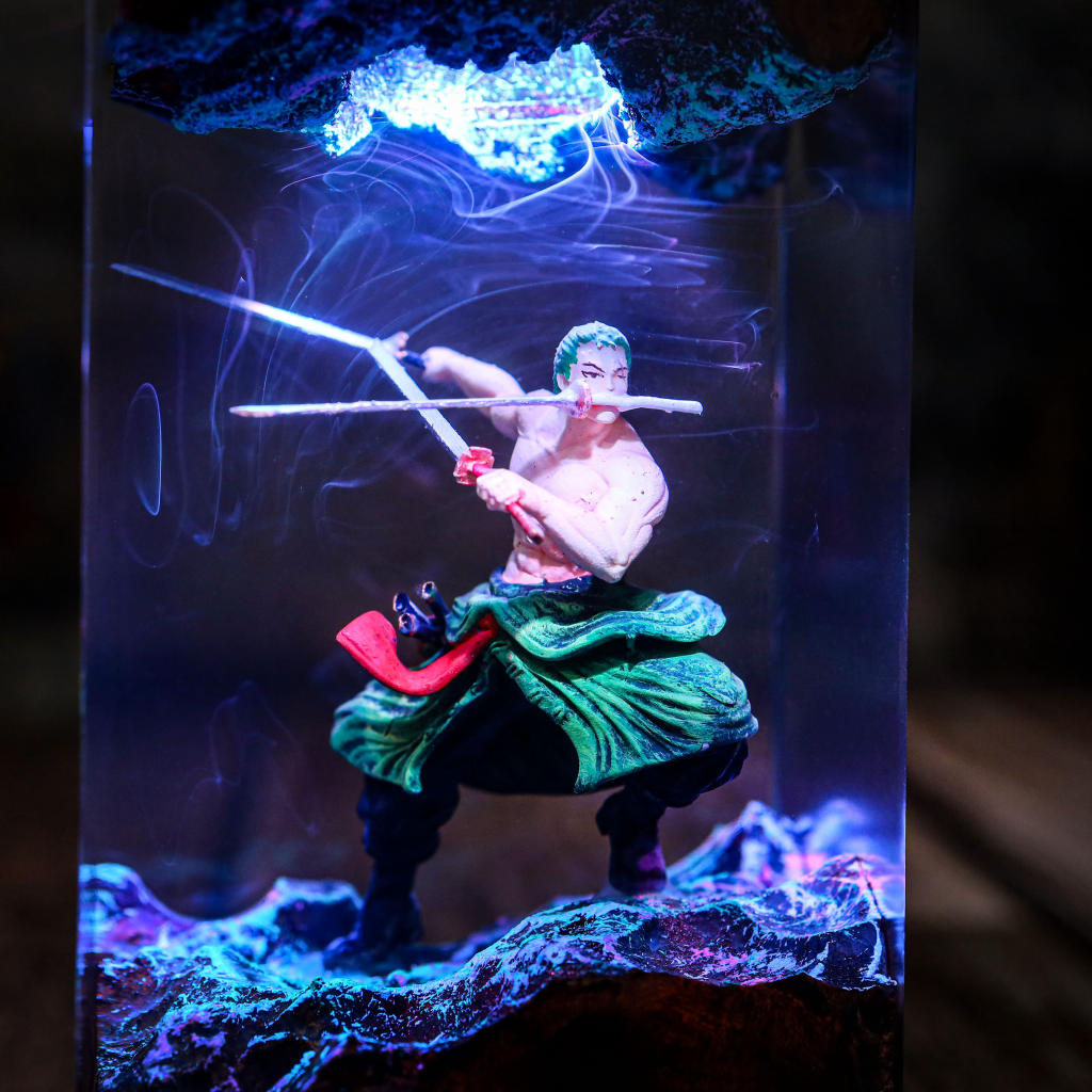 Roronoa Zoro One Piece Epoxy Lamp