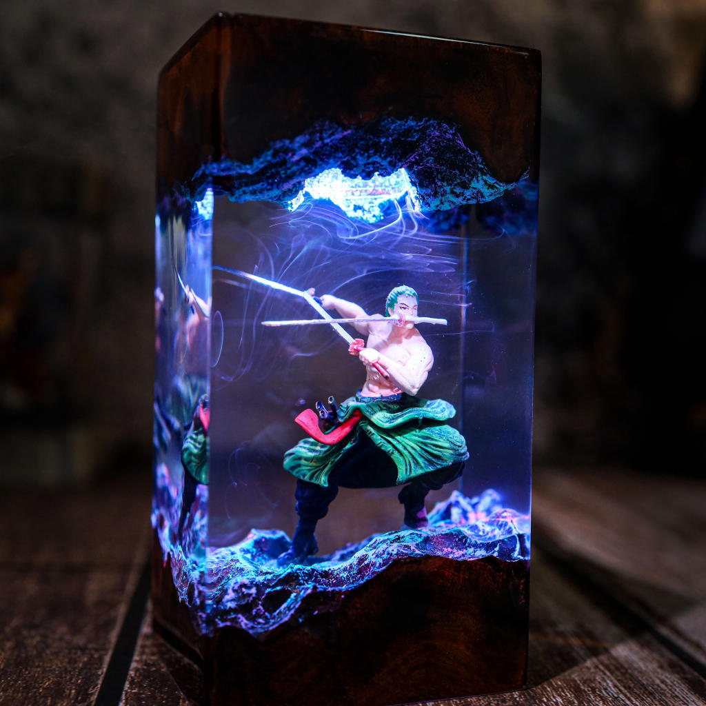 Roronoa Zoro One Piece Epoxy Lamp