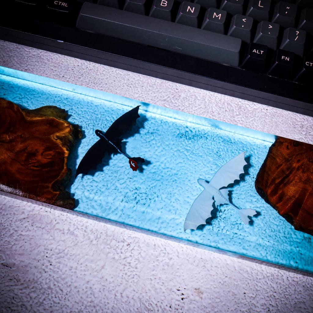 Toothless and Light Fury Resin Wrist Rest