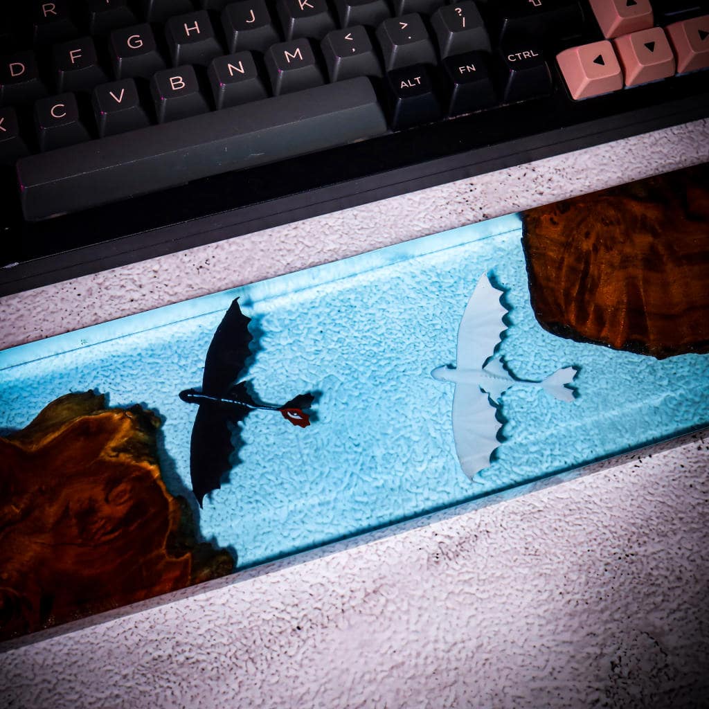 Toothless and Light Fury Resin Wrist Rest