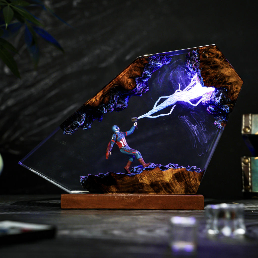 Captain America Thunder Lightning Lamp