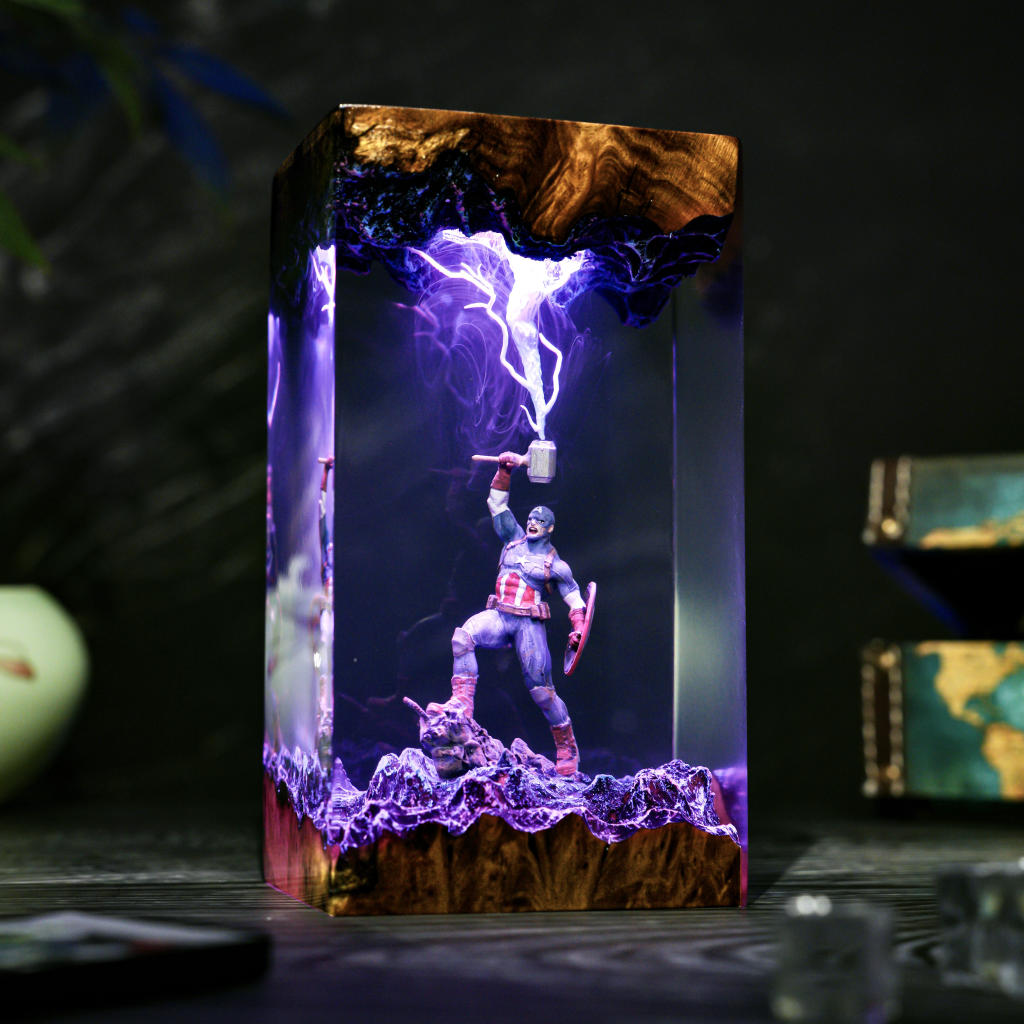 Captain America Thunder Lightning Lamp
