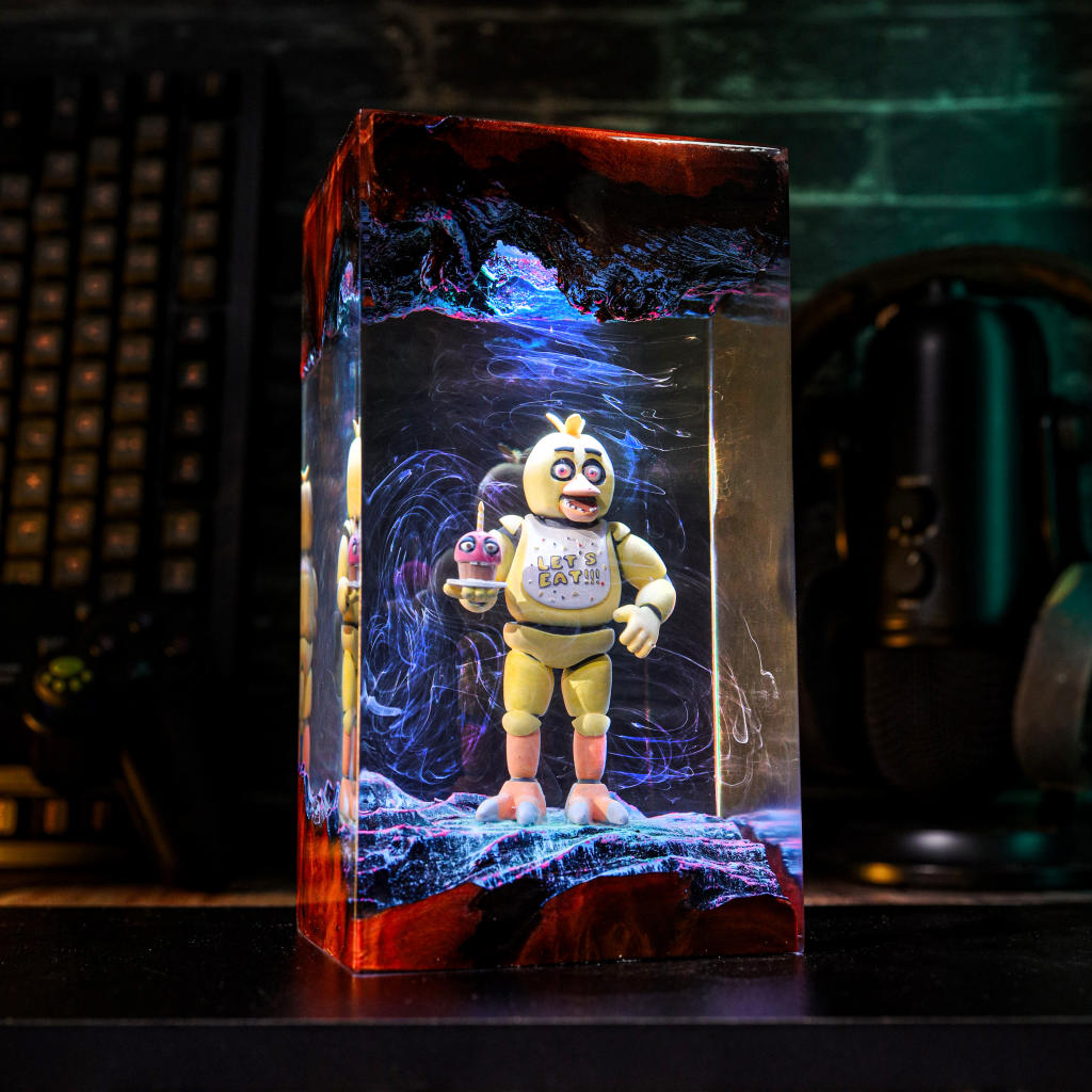 Chica Five Nights at Freddy's Lamp