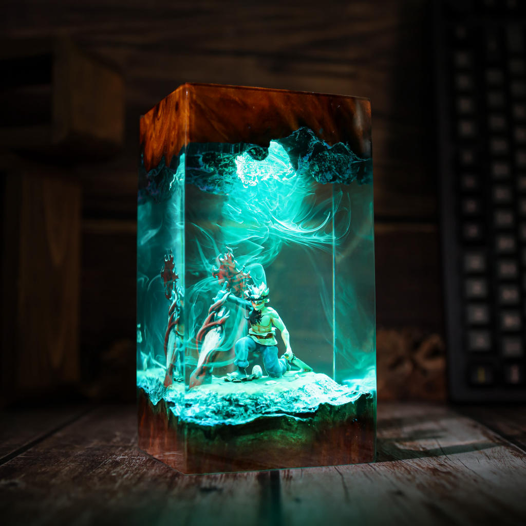 Dark Clover Power Wielder Lamp