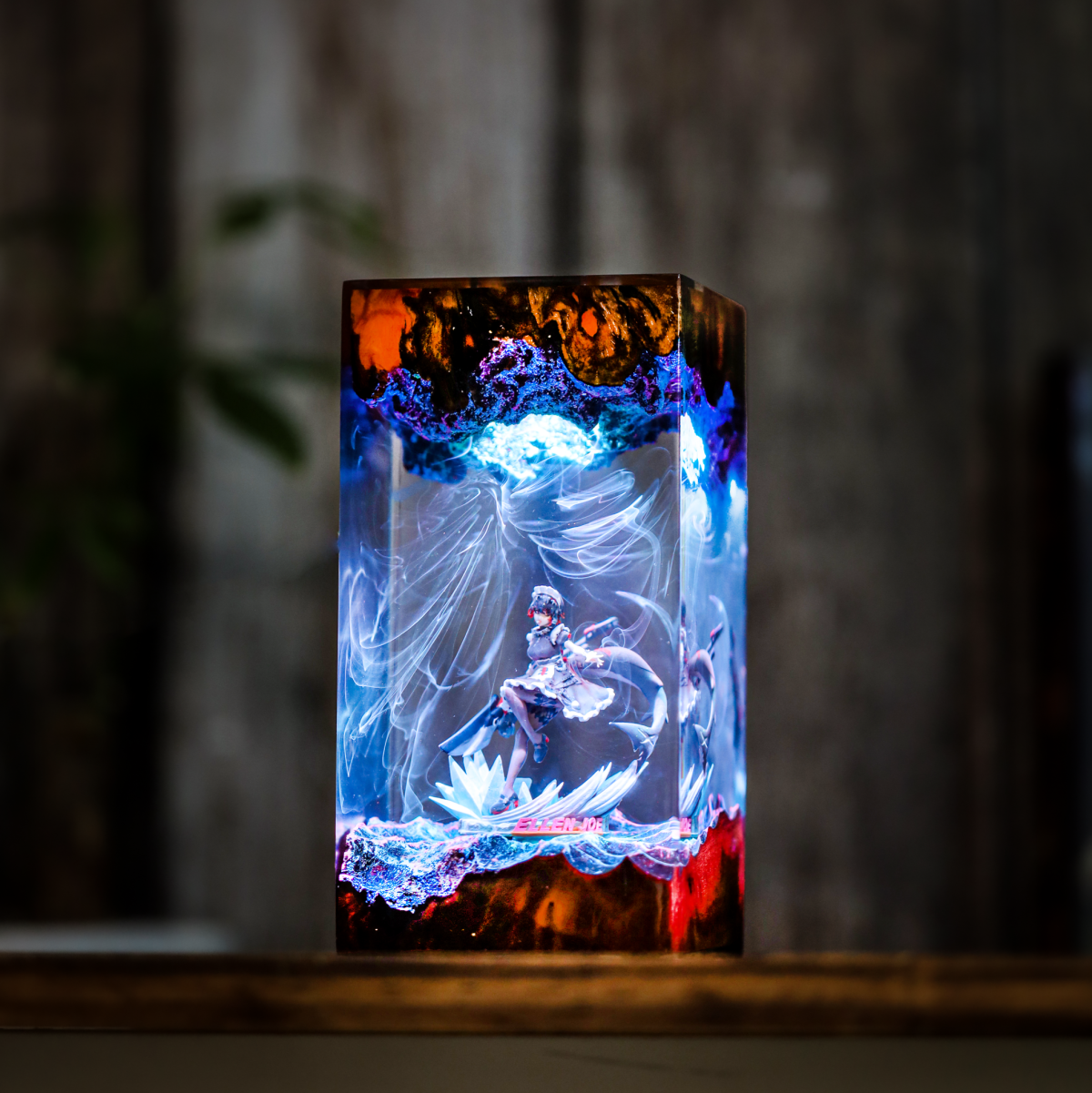Burnice White Zenless Zone Zero Lamp