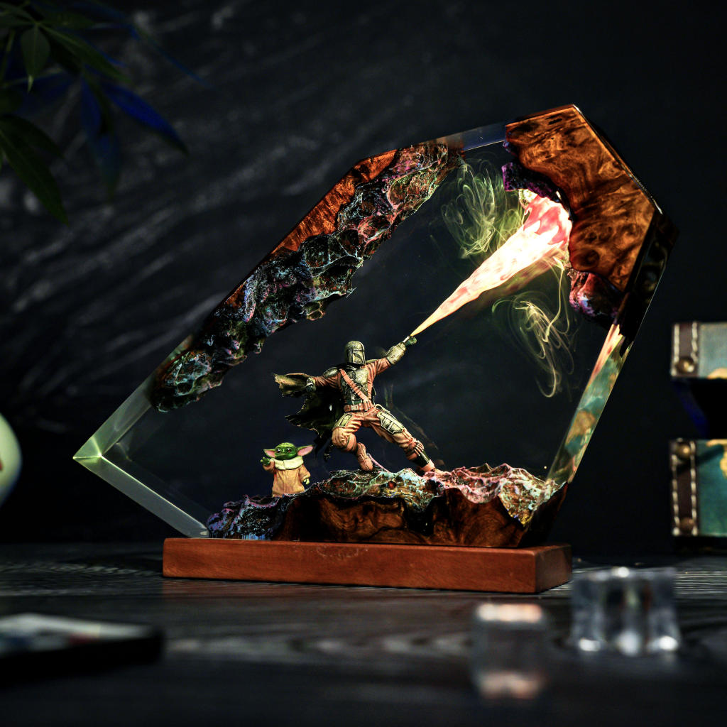 Mandalorian Star Wars Lamp