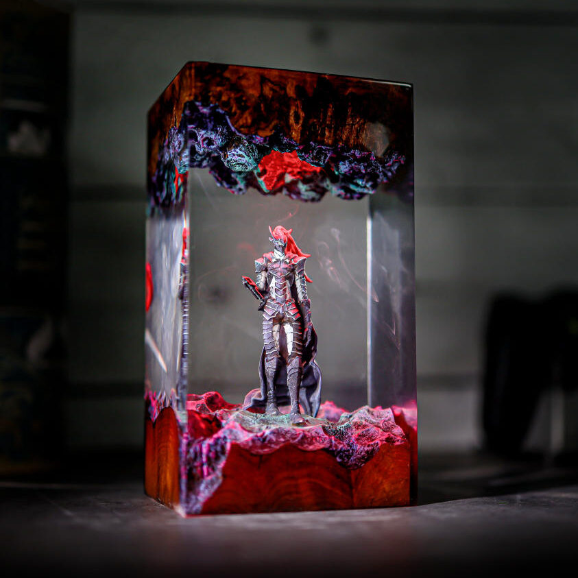 Bloodred Warrior Epoxy Resin Lamp