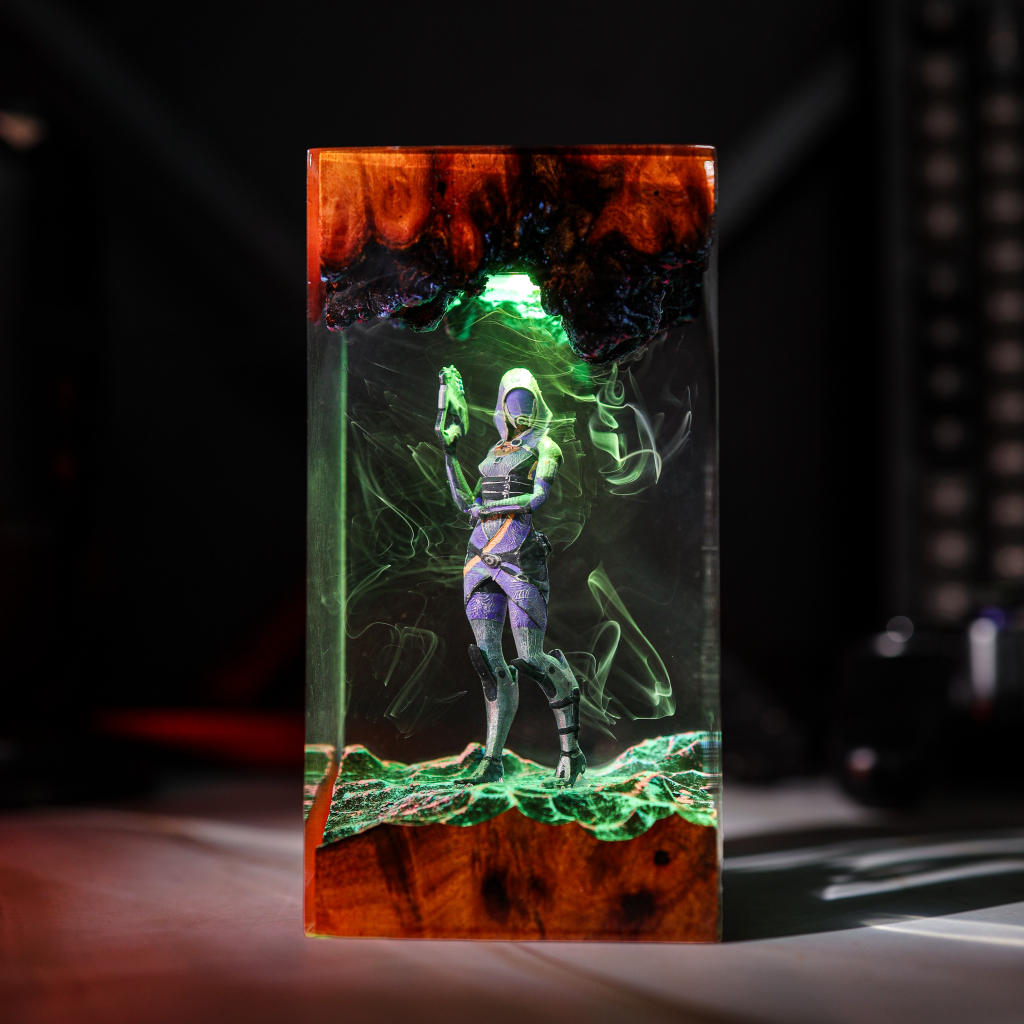 Tali'Zorah Mass Effect Lamp